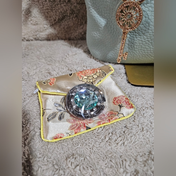 Fossil MINT GREEN Crossbody Bag & Matching Wallet Set CLEAN!! - Picture 14 of 16